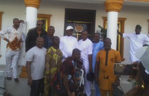 NEW HEAVEN ESTATE MANAGEMENT HONOURS ONIBA EKUN OF IBA KINGDOM WITH SPECIAL BIRTHDAY GIFT